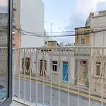 Modern 1Br Home With Private Balcony In St Julians By 360 Estates