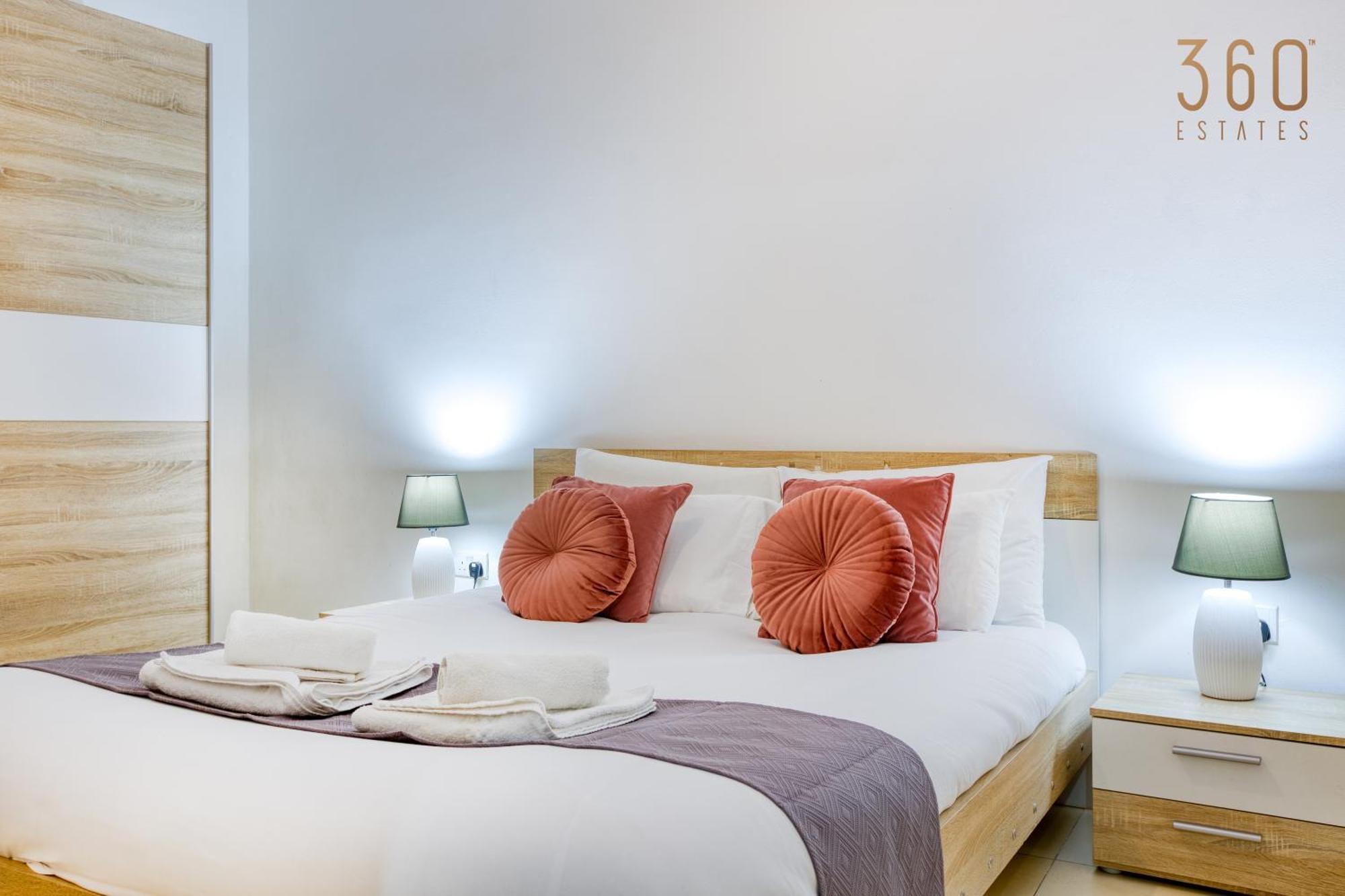 Apartment Modern 1br With Private Balcony In St Julians By 360 Estates